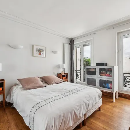 2 Bedrooms Near Galeries Lafayette Apartamento
